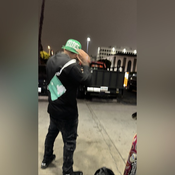 Meet your Posher, Mauricio - Picture 2 of 2